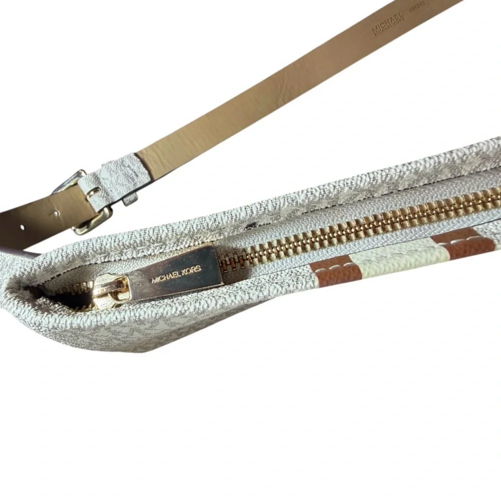 Michael Kors Logo Fanny Pack Off White Light Brown With Gold Hardware SizeS/M - Picture 7 of 7